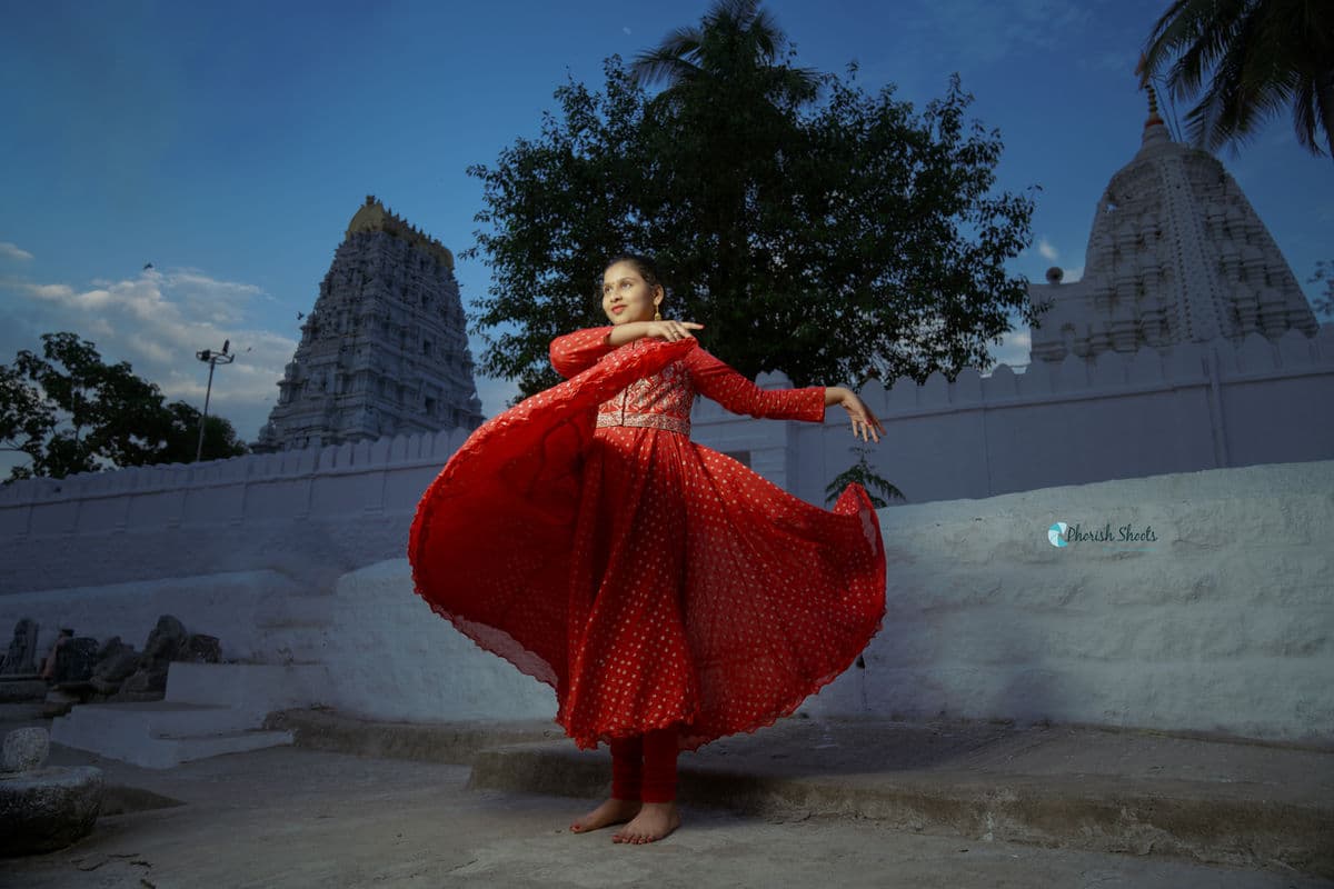 Modeling editorial photography by Phorish Shoots in Nizamabad