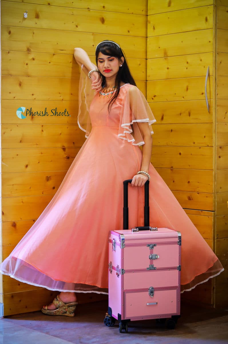 Modeling photography in Nizamabad, Telangana — frame 20 of 25 by Phorish Shoots