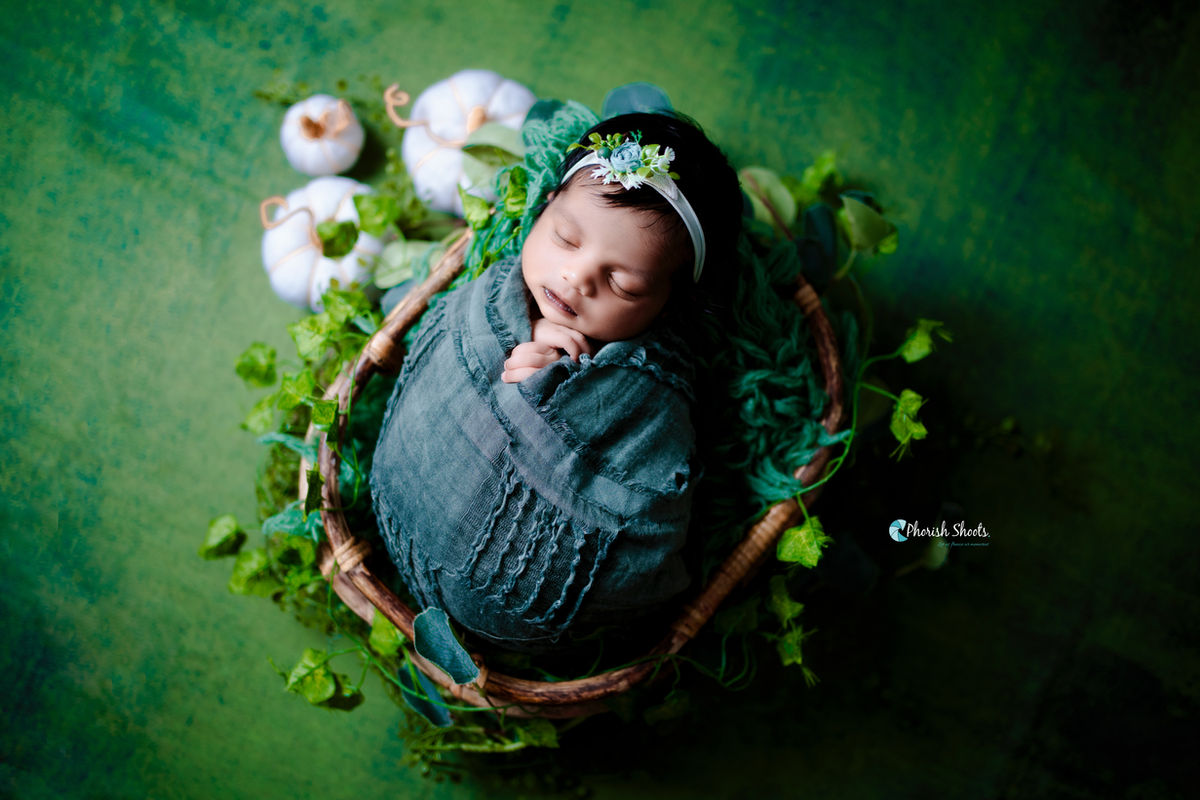 New Born photography in Nizamabad, Telangana — frame 8 of 28 by Phorish Shoots