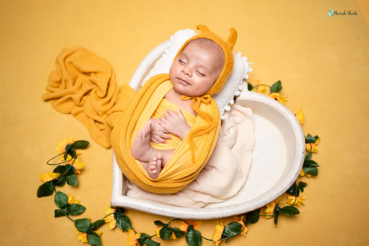 New Born photography in Nizamabad, Telangana — frame 11 of 28 by Phorish Shoots